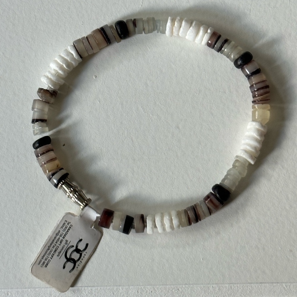 Hammer and Latob Shell Bracelet/Anklet 
New With Tags
